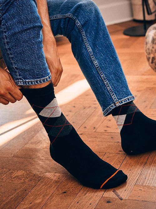 Suitable Socks Argyle Black Model / Detail