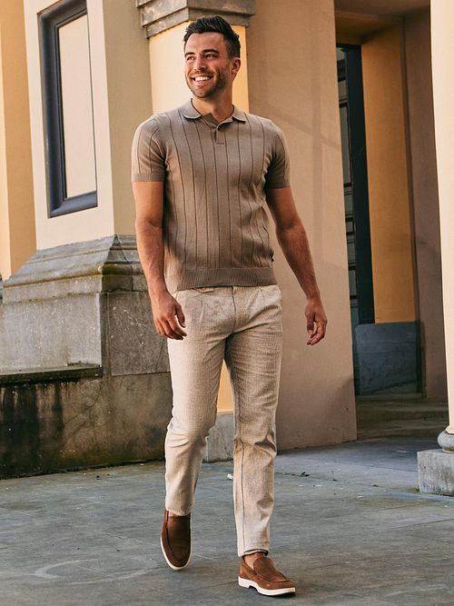 Chinosy Suitable Pico Pleat w pepitkę z bawełny i lnu Model / Sfeerbeeld
