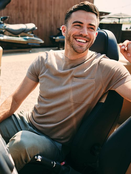 Suitable Strik-T-shirt Lomme Compact Camel Model / Sfeerbeeld