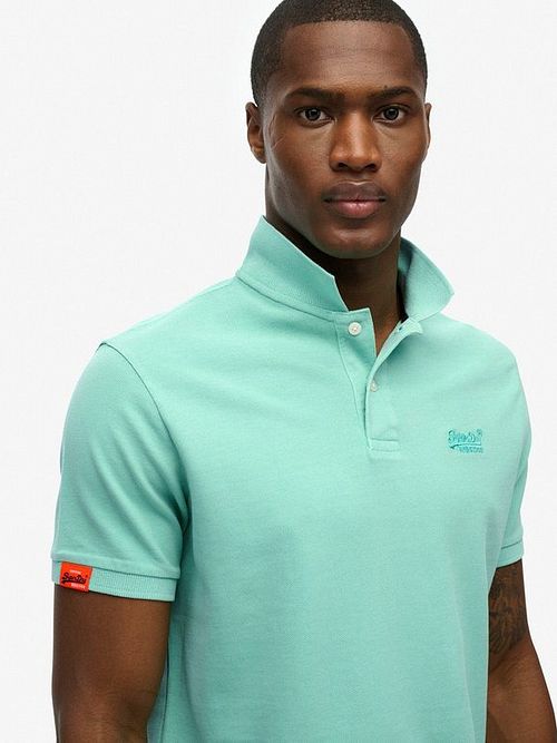 Superdry polo Destroyed i grøn Model / Voorkant