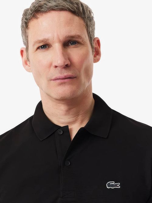 Lacoste Pikétröja Breathable Svart Model / Voorkant