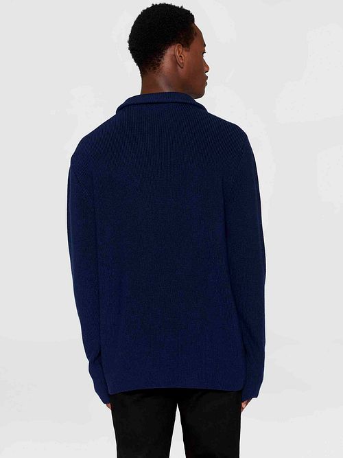 Sweter KnowledgeCotton Apparel z półzamkiem, wełna merynosów, granatowy Model / Achterkant