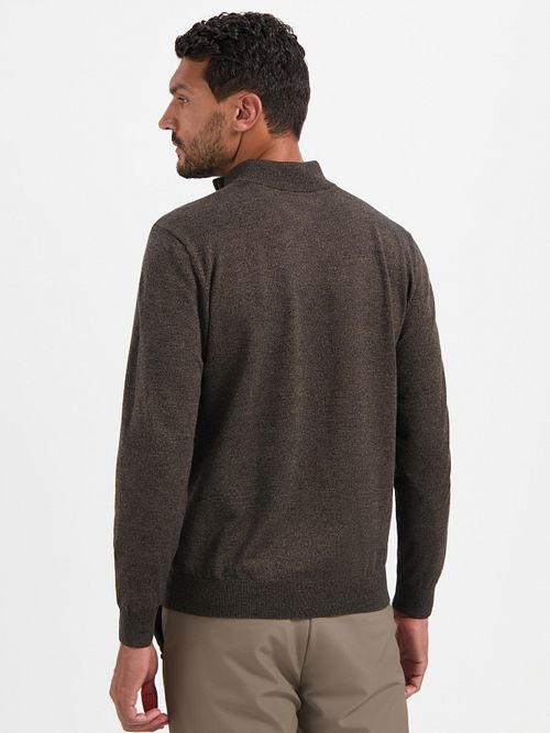 Sweter No Excess Half Zip w kolorze taupe melanż Model / Achterkant