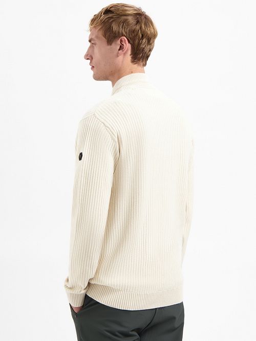 Sweter No Excess z półzamkiem, prążkowany, w kolorze kit Model / Zijkant