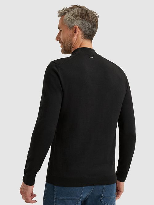Sweter Vanguard z golfem w kolorze czarnym Model / Achterkant