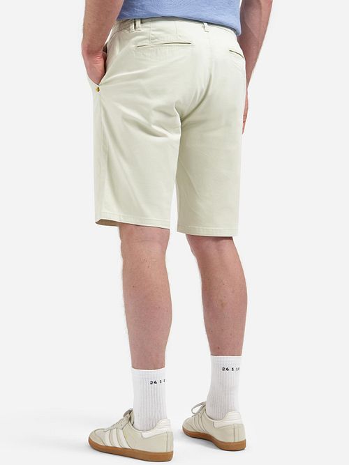 Szorty chino No Excess w kolorze ecru Model / Achterkant