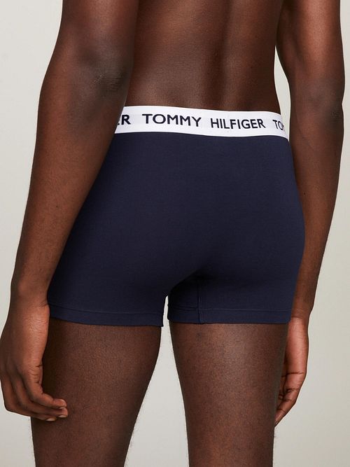 Tommy Hilfiger Boxershorts Trunk Mörkblå Model / Achterkant
