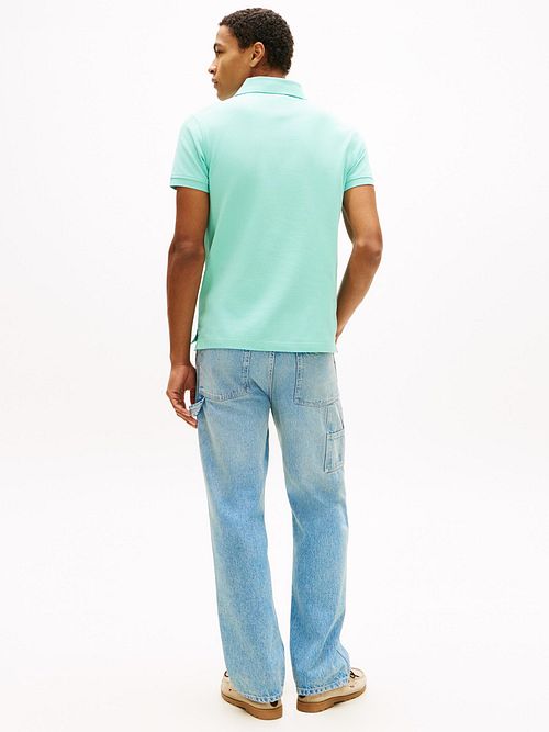 Tommy Hilfiger T-skjorte Essential Aqua Blå Model / Achterkant