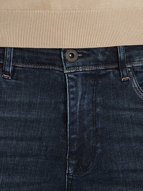 Vanguard Jeans V12 Rider Blue DBG Model / Detail