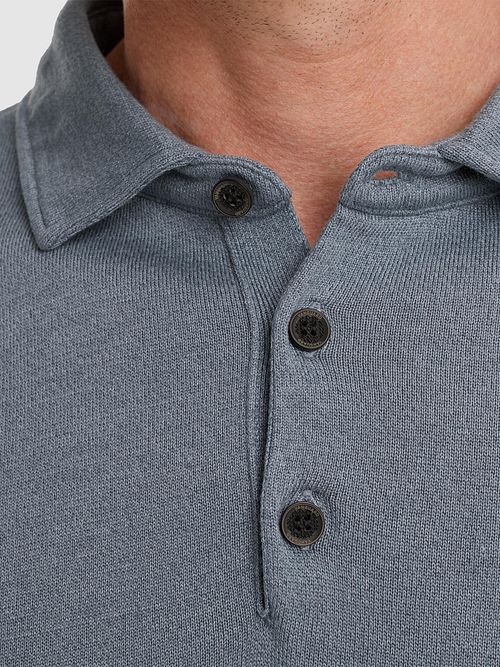 Vanguard Longsleeve Polo Blau Model / Detail