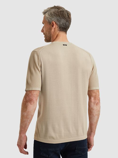 Vanguard T-Shirt Structuur Beige Model / Achterkant