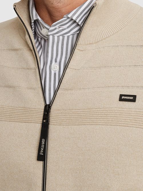 Vanguard Väst Bonded Mouline Ecru Model / Detail