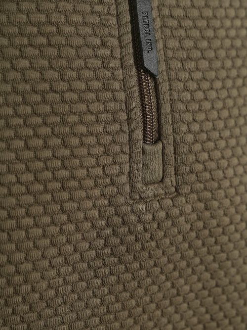 Jersey Half Zip con textura de Petrol en color oliva Product / Detail