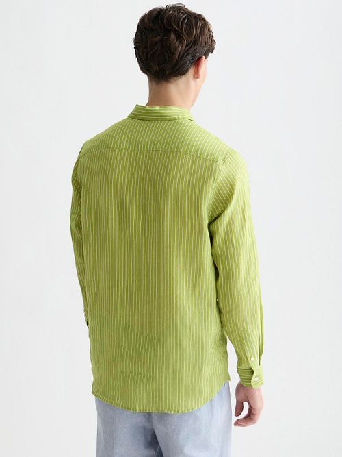 Scotch and Soda Linen Shirt Vert Rayé Model / Achterkant