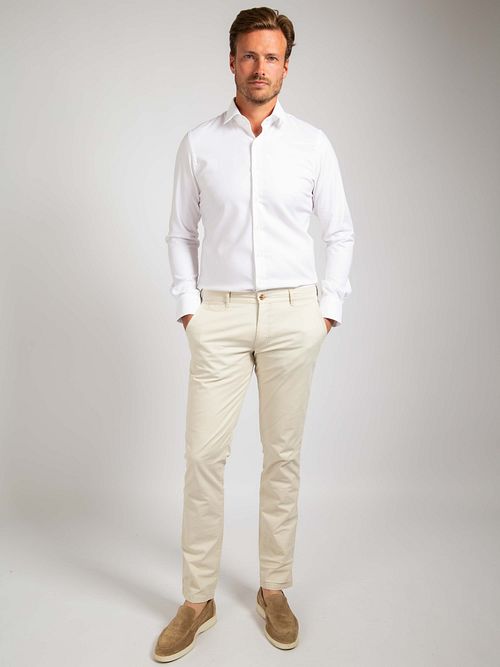 Passande Skjorta Vit 182 Model / Voorkant