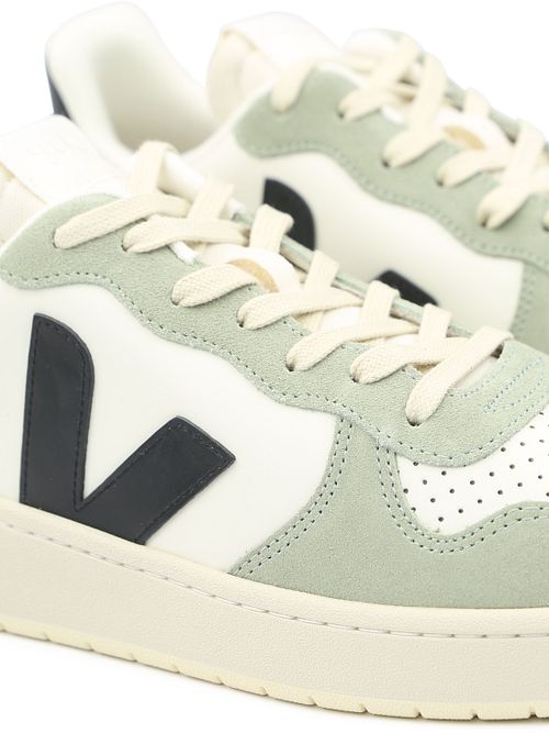 Veja Sneakers V-10 Grön Product / Detail