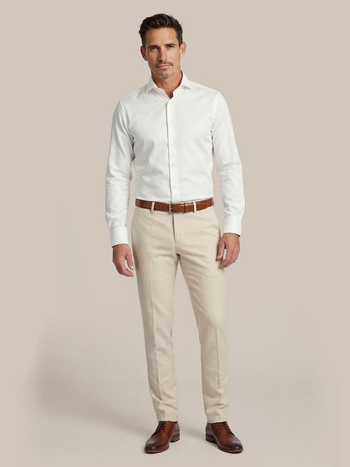 Suitable Hemd Bügelfrei Ecru Model / Voorkant