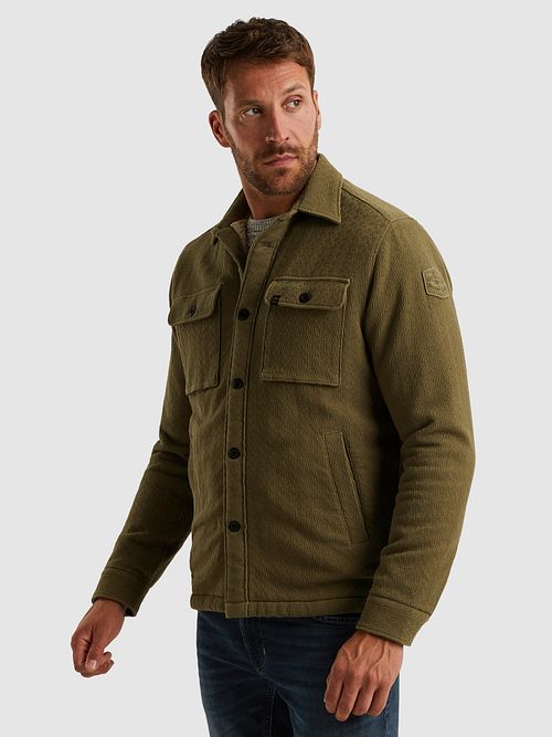 PME Legend Overshirt Bold Waffle w kolorze przygaszonej zieleni Model / Zijkant