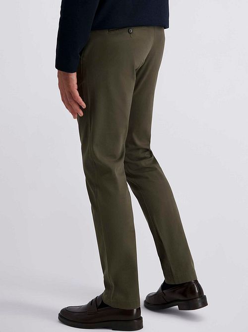 Pierre Cardin chinos Castres oliwkowozielone Model / Achterkant