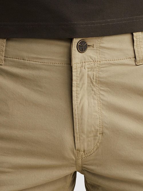 Szorty cargo PME Legend Nordrop w kolorze Coriander Model / Detail