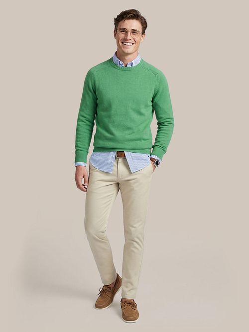 Sweter Steppin' Out w kolorze zielonym Model / Voorkant