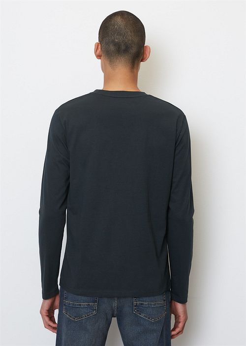 Marc O'Polo Long Sleeve T-Shirt Navy Model / Achterkant