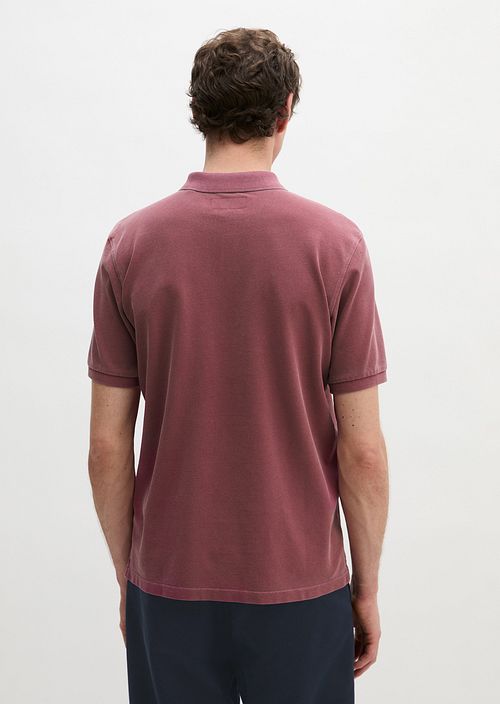 Koszulka polo Marc O'Polo z tkaniny piqué w kolorze czerwonym acai Model / Achterkant