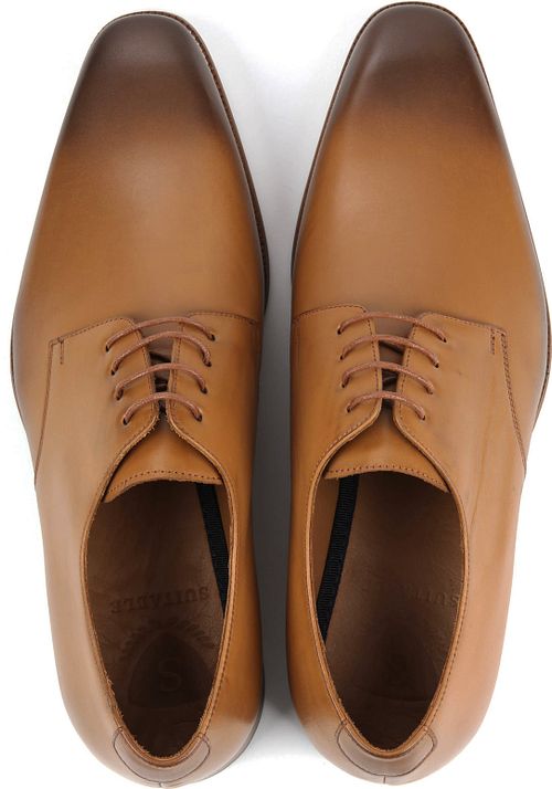 Suitable Shoe Leather Cognac Product / Detail