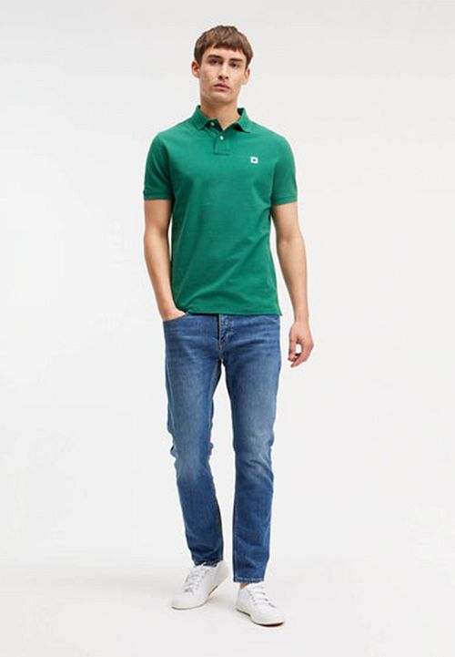 King Essentials The Rene Polo Vert Mid Model / Voorkant