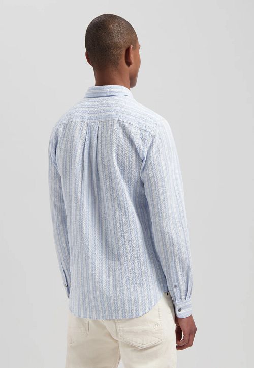 Dstrezzed Skjorte Leire Seersucker Blå Stripe Model / Achterkant