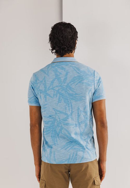 State of Art Polo Faded Leaf jasnoniebieskie Model / Achterkant