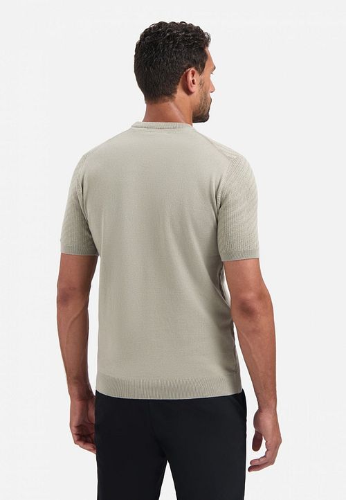 T-Shirt in maglia No-Excess Clay Model / Achterkant