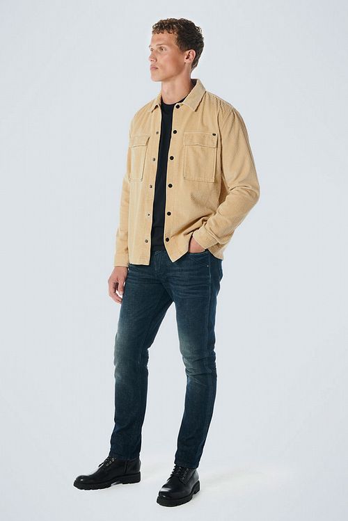 No Excess Overshirt z sztruksu w kolorze beżowym Model / Voorkant
