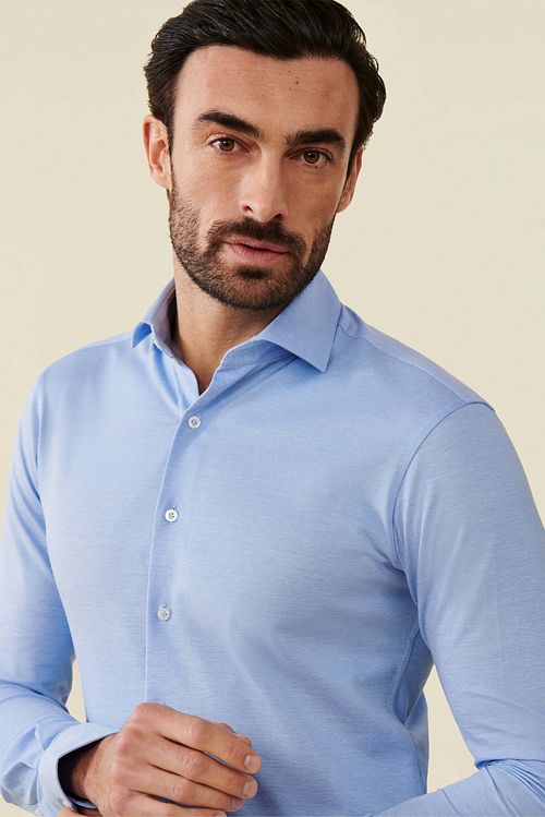 Cavallaro Piqué Overhemd Lichtblauw Model / Detail