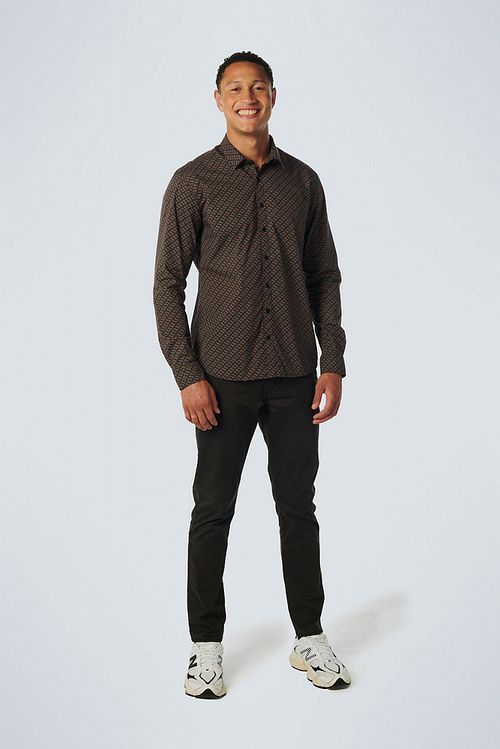 No Excess Overhemd Print Caramel Model / Voorkant