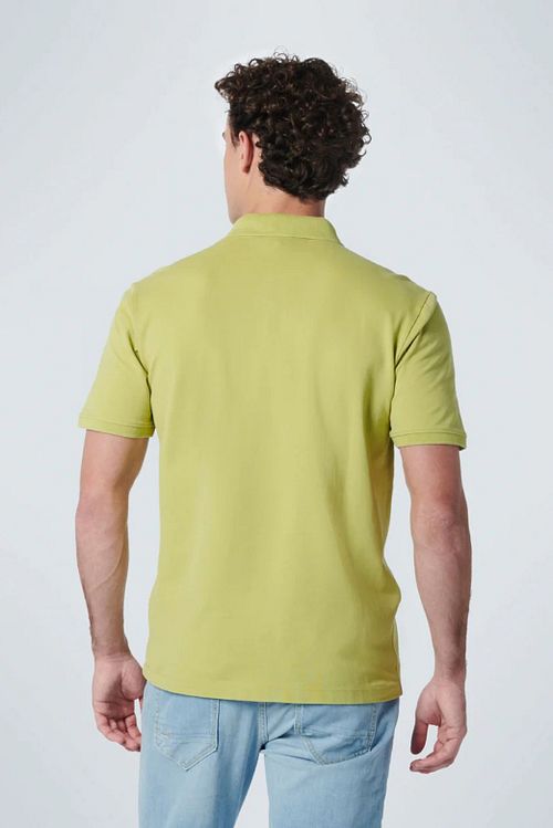 No Excess Polo Olivgrön Model / Achterkant