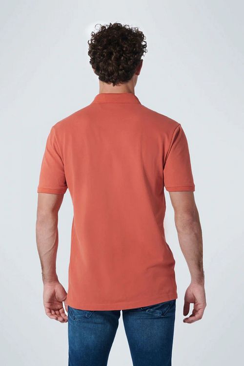 No Excess Polo Röd Model / Achterkant