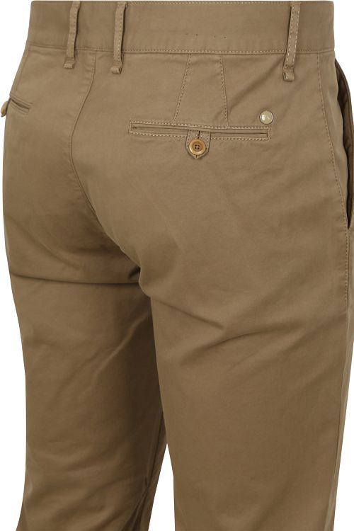 Chino Alberto Lou color cammello Product / Detail