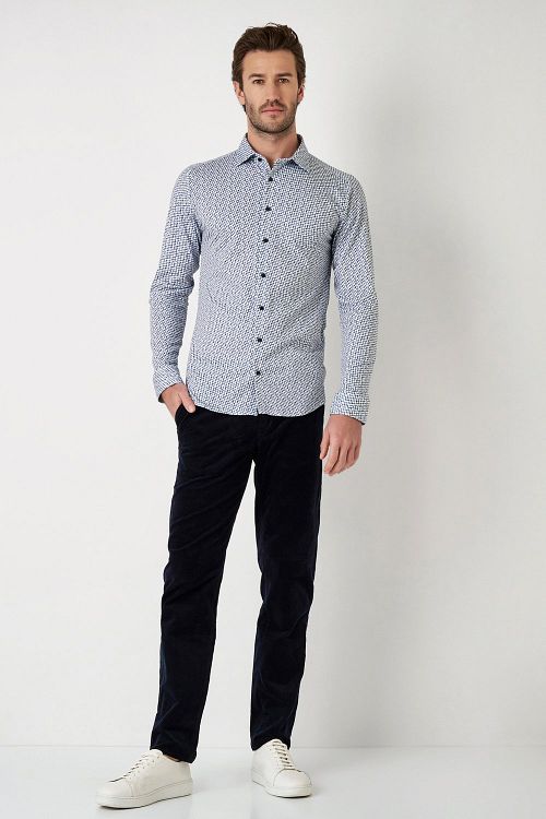 Camisa Desoto con estampado Skyscrapers azul Model / Voorkant