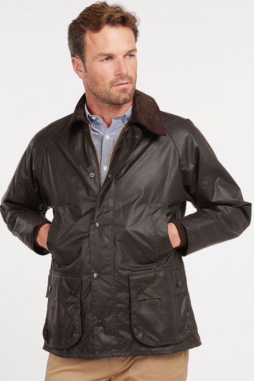 Barbour Bedale Wachsjacke Braun Model / Voorkant