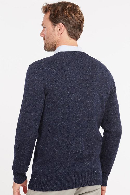 Barbour Maglione Tisbury in misto lana blu scuro Model / Achterkant