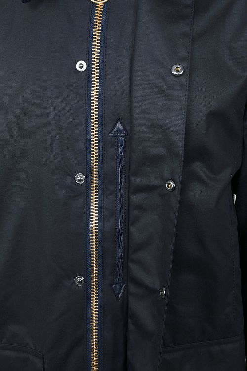 Barbour voksfrakke Beaufort i mørkeblå Product / Detail