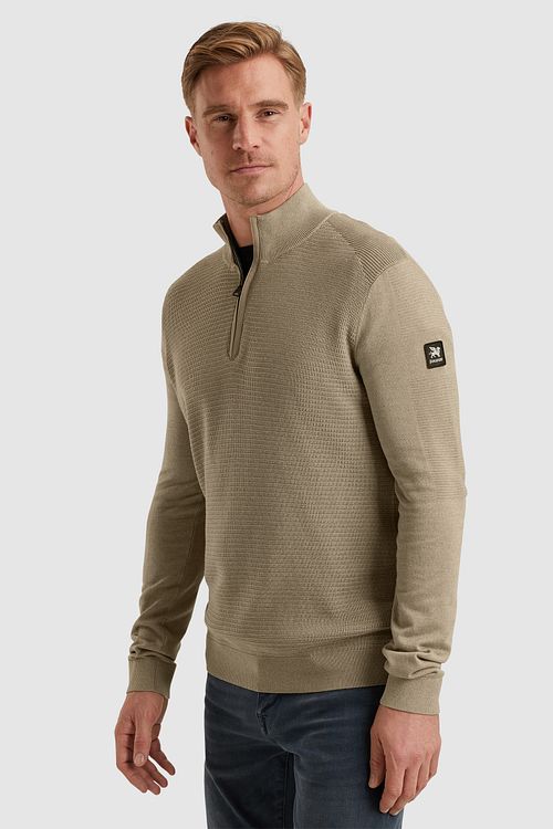 Vanguard Pullover Half Zip Beige Model / Zijkant