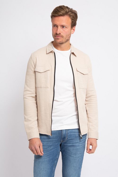 Overshirt Suitable Boed w kolorze écru Model / Voorkant