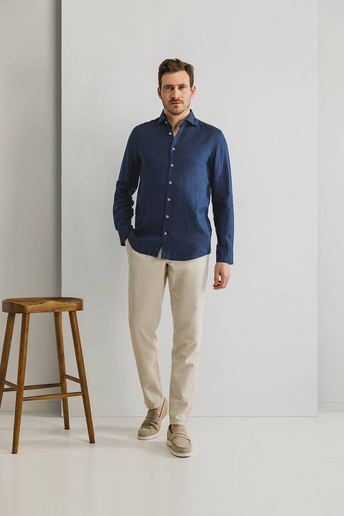 State Of Art Skjorte i Navy Linned Model / Voorkant