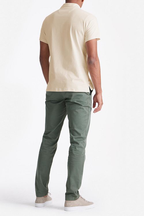 King Essentials The James Polo Ecru Model / Achterkant