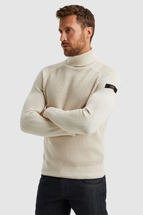 PME Legend Pull Knitted Col Roulé Ecru Model / Zijkant