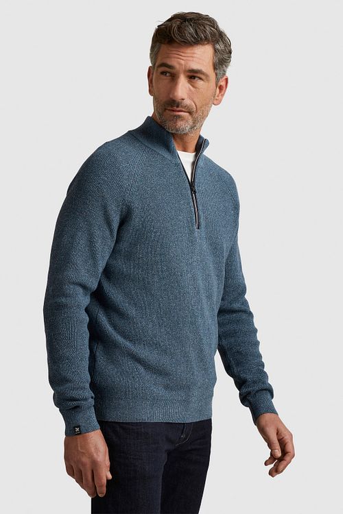 Vanguard Pullover Half Zip Blau Model / Zijkant