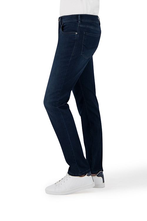 Gardeur Bradley Broek Dark Stone Donkerblauw Model / Zijkant