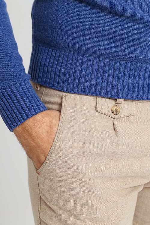 Suitable Lamswol Trui Ronde Hals Royal Blauw Model / Detail